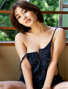 熟女人妻久久精品AV天堂